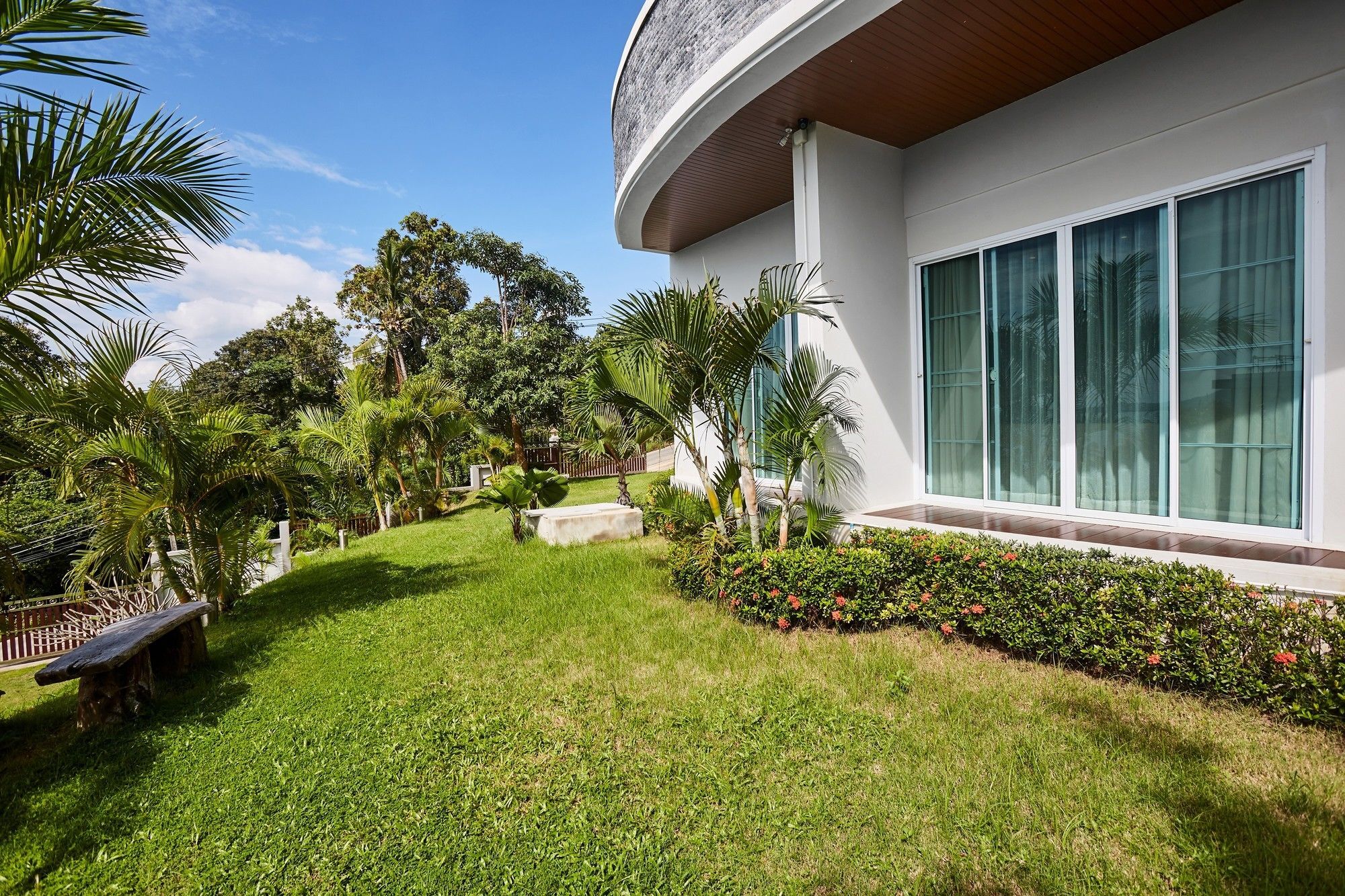 Nb Villa Vimana Bang Rak Beach  Exteriör bild